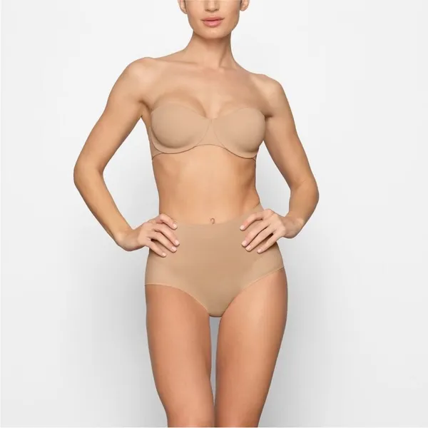 SKIMS SMOOTHING INTIMATES STRAPLESS BRA 34C NWT‎ color clay - Image 6