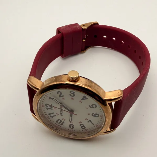 GOLDEN HOUR Waterproof Nurse Watch - Medical Professionals Essential New Battery - Image 3