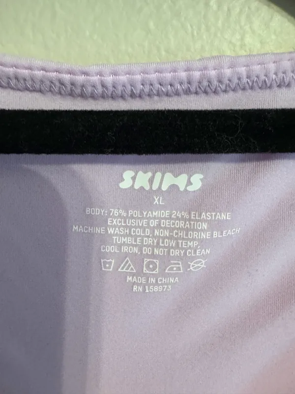 SKIMS Bodysuit - Image 5