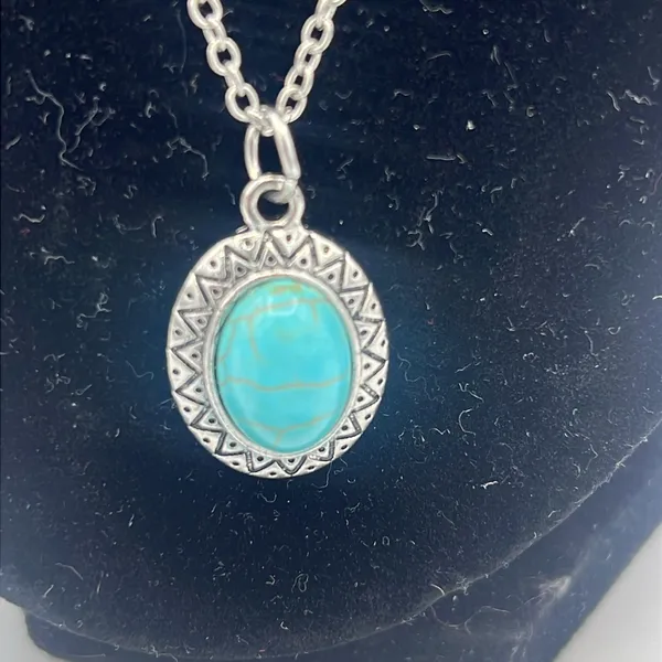 Necklace Earrings Bracelet Turquoise/Silver Hand Made - Image 3