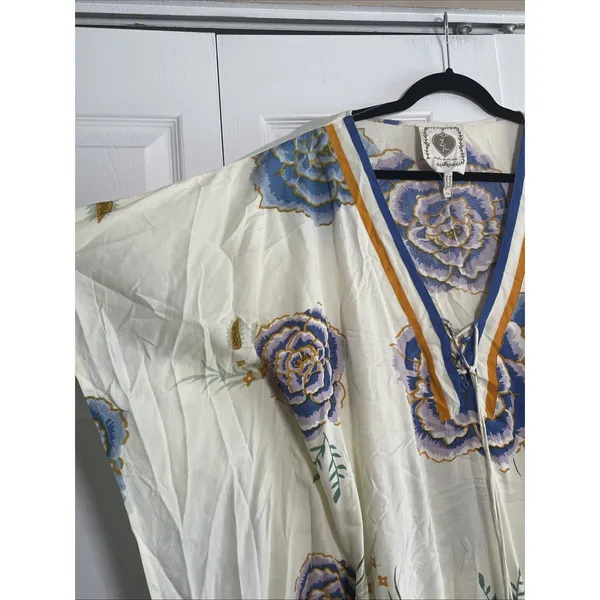 ZL Made With Love Floral Kaftan Top Womens OS Cream Blue Boho Tassel Rayon OS - Image 2
