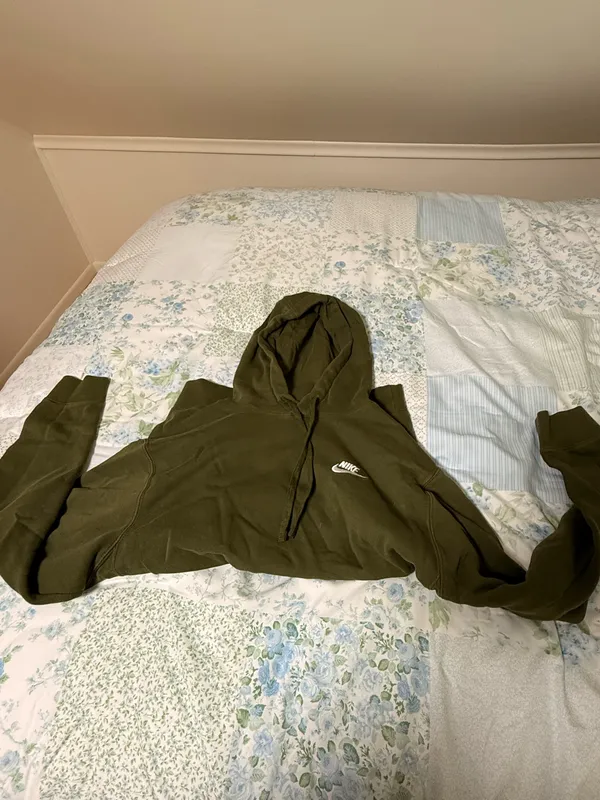 Nike Hoodie Sweatshirt Green - Image 3