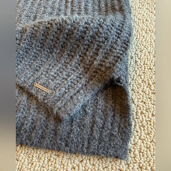 Abercrombie & Fitch Women's Gray Turtleneck Sweater Size Small Knit Cozy Comfy - Image 7