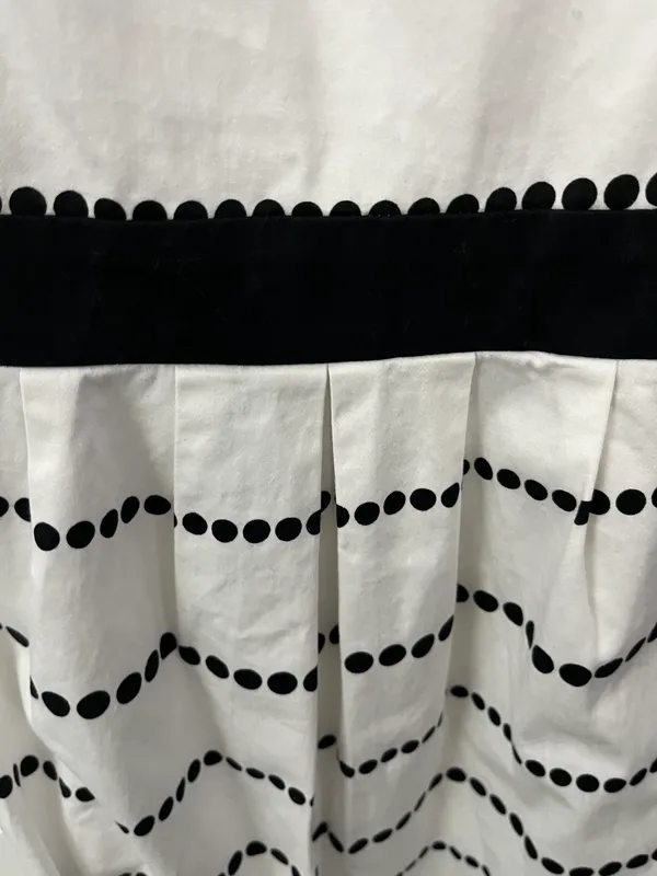 Motherhood Size Medium Black & White Maternity Dress - Image 4