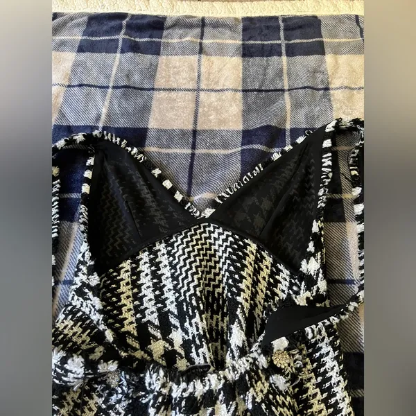 Zara Short pinafore-style dress black and white houndstooth - Image 10