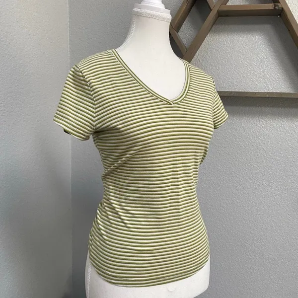 Faded Glory Stripes V Neck Short Sleeve Top Y2k Grunge Alt Mallcore - Image 2