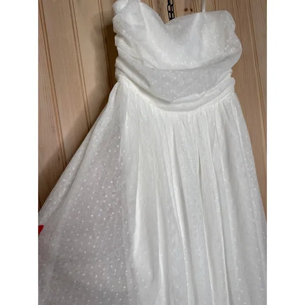 NWOT Lulus Darling Sweetheart White Swiss Dot Ruched Midi Dress Bridal Classy S - Image 4