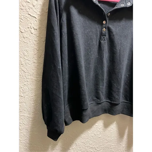 Black With Speckles Sweatshirt Woman’s Size XL - Image 2