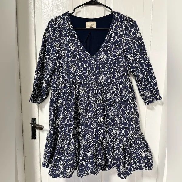 Sézane Aura babydoll eyelet floral 3/4 sleeve Dress in navy blue size 2 - Image 3