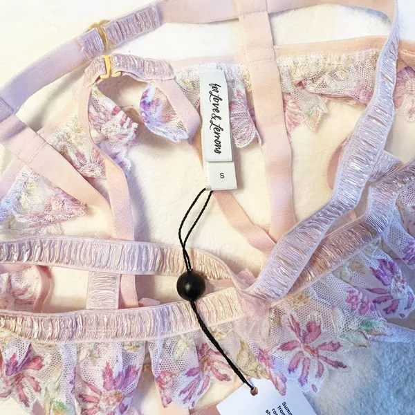 NWT For Love & Lemons April Bloom Garter Belt - Small - Image 3