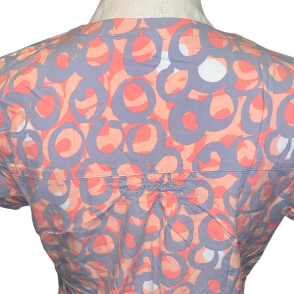 Grey’s Anatomy by Barco Circle Pattern Short Sleeve Scrub Top Pockets - Image 7