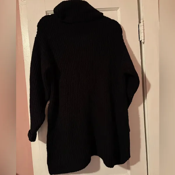 Free People Black Chunky Knit Turtleneck Sweater Oversized XS Side Slit - Image 3