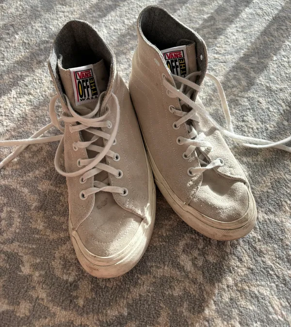 Vans High Top - Image 2