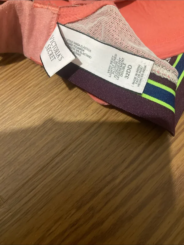 Victoria's Secret Coral Lace Push-Up Bra with Striped Band - Image 3