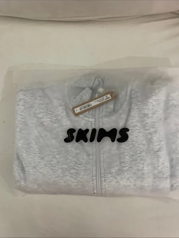 SKIMS NWT Cotton Fleece Cropped Half Zip Pullover Sweatshirt Light Gray Size XL - Image 8