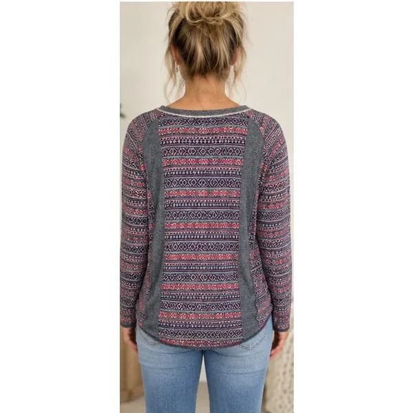 The Nines Women’s Size Medium Blue Red Geometric Print Long Sleeve Sweater - Image 2
