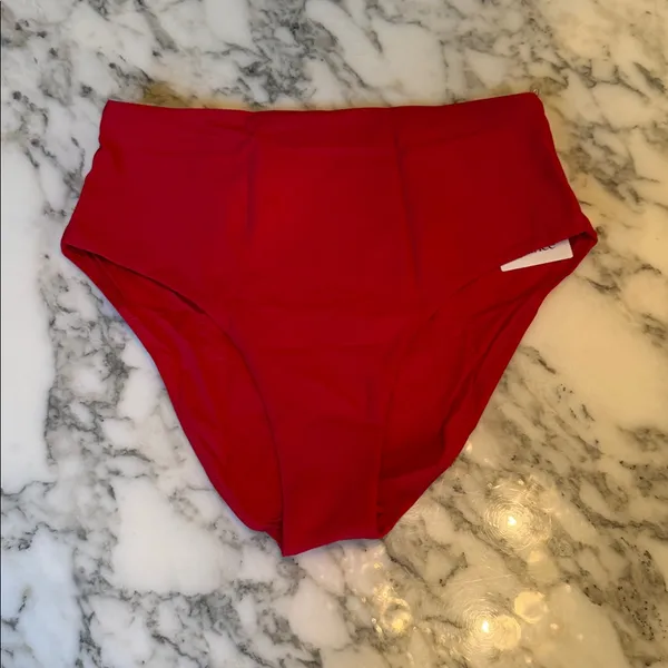 NWT Quince Italian High Rise Cherry Red Bikini Bottom Swimwear Sz L 🍒 sold out - Image 7