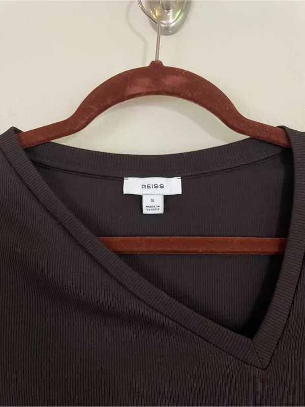 REISS Felicity Stretch-Cotton Asymmetric-Neck Top in Chocolate Brown Size Small - Image 4