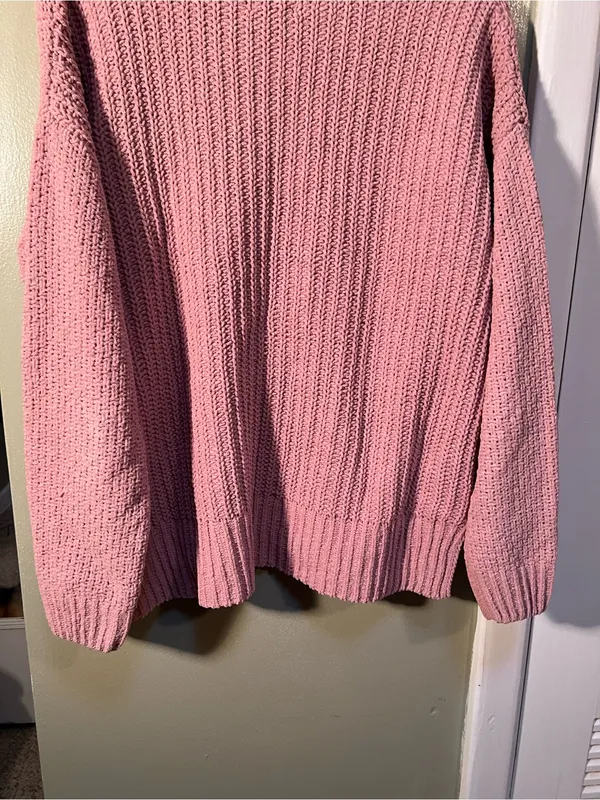 SO Womens Size Large Crewneck Sweater Chenille Light Pink Cable Knit Balloon Slv - Image 8