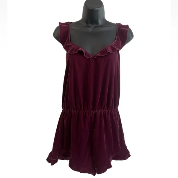 Victoria's Secret Purple Velvet Romper Size Small - Image 2