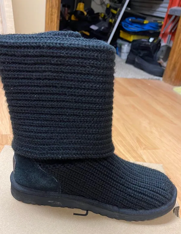 UGG Boots - Image 2