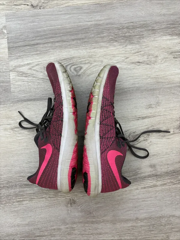 Nike Pink & Gray Women's Fitsole Running Shoes Size 8 - Image 6