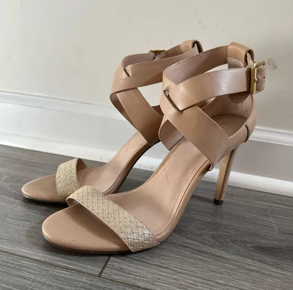 Charles David Nude Heels - Image 2