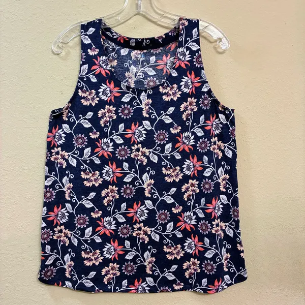 Croft & Barrow Sleepwear Pajama Set Medium Tank & Shorts - Image 2