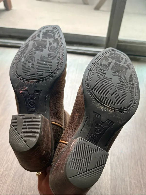 Ariat Brown Leather Cowboy Boots - Image 3