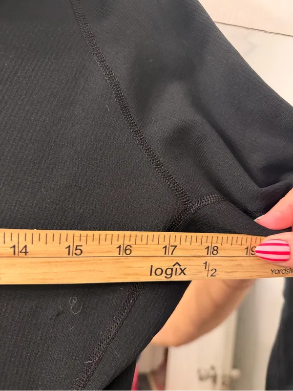 Patagonia Women's Black Half-Zip Performance Pullover - Image 6