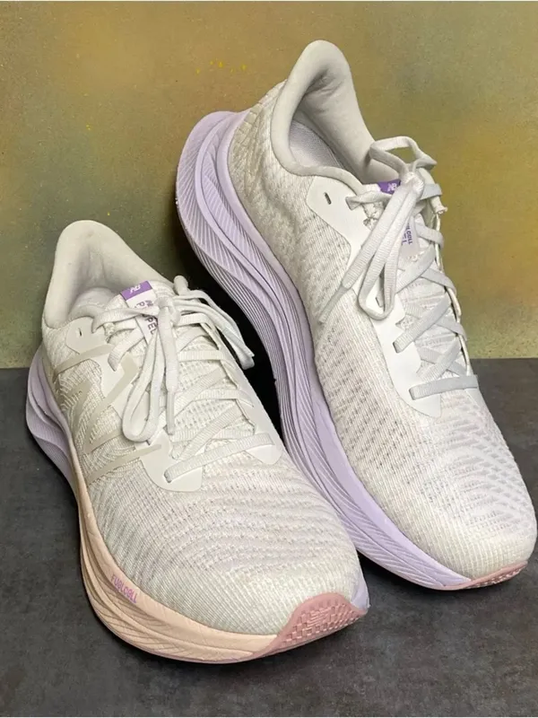 New Balance Fuelcell Propel V4 Women's Off White Running Shoes Size 9.5B - Image 13