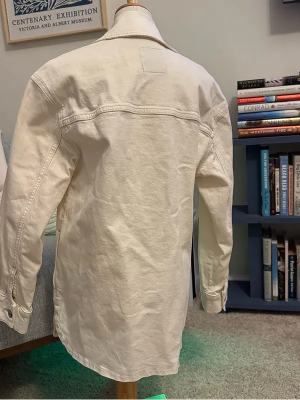 Abercrombie Women's Denim Shirt Jacket in Cream/Off-White - Image 7