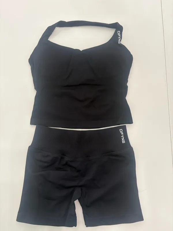 DFYNE set black medium shorts and top new without tags - Image 5