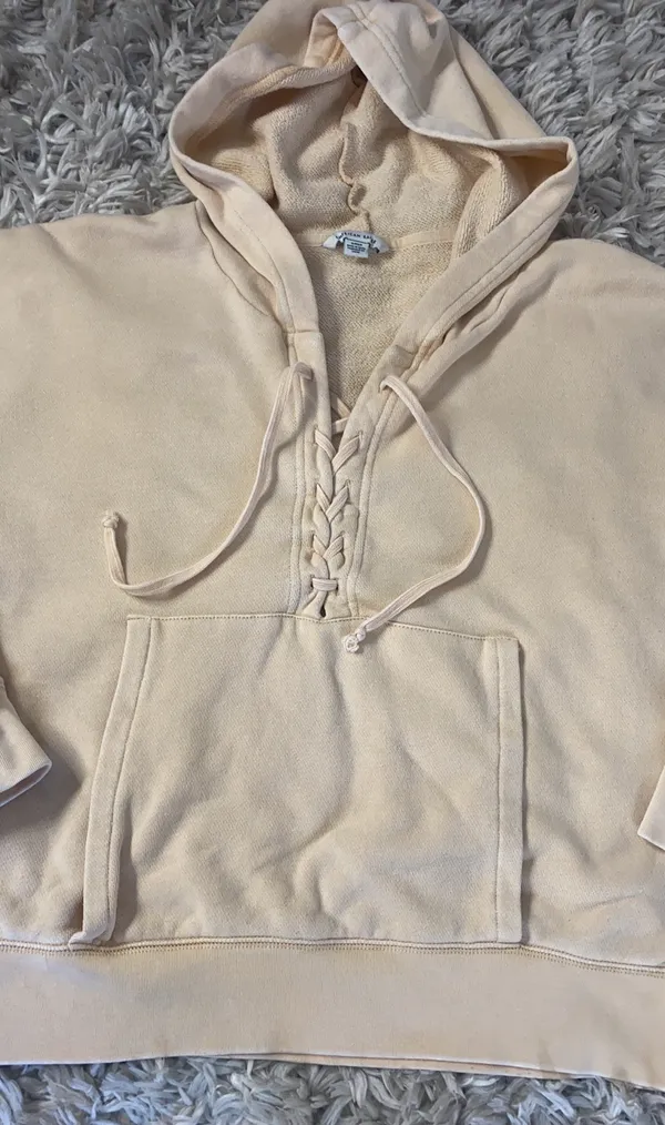 American Eagle Outfitters Sweatshirt - Image 2