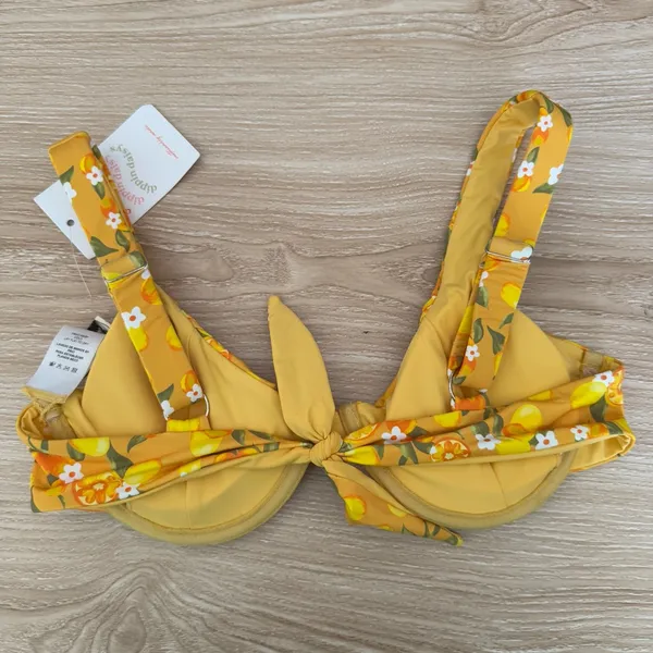 Dippin' Daisy's XS/Large NEW Roma Bikini Set Tie‎ Yellow Lemons Floral High Waist - Image 10