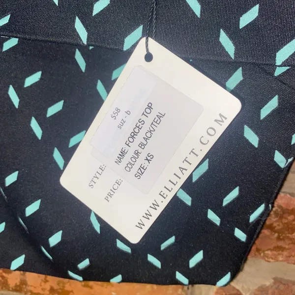 NWT Elliatt Black Teal Printed Forced Off-The-Shoulder Crop Top Women's Size XS - Image 7