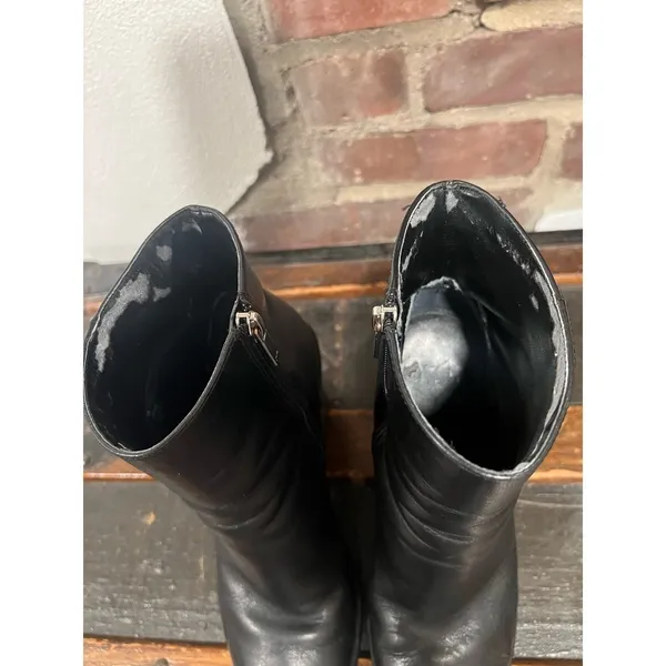 Marc Fisher Black Leather Round Toe Block Heel Ankle Boots Size 9 - Image 7
