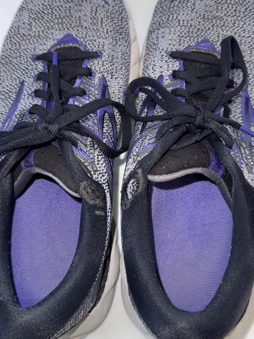 Brooks Gray and Purple Women's Running Shoes - Image 3