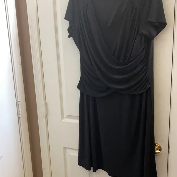 FINAL MARKDOWN Ladies b - Image 2