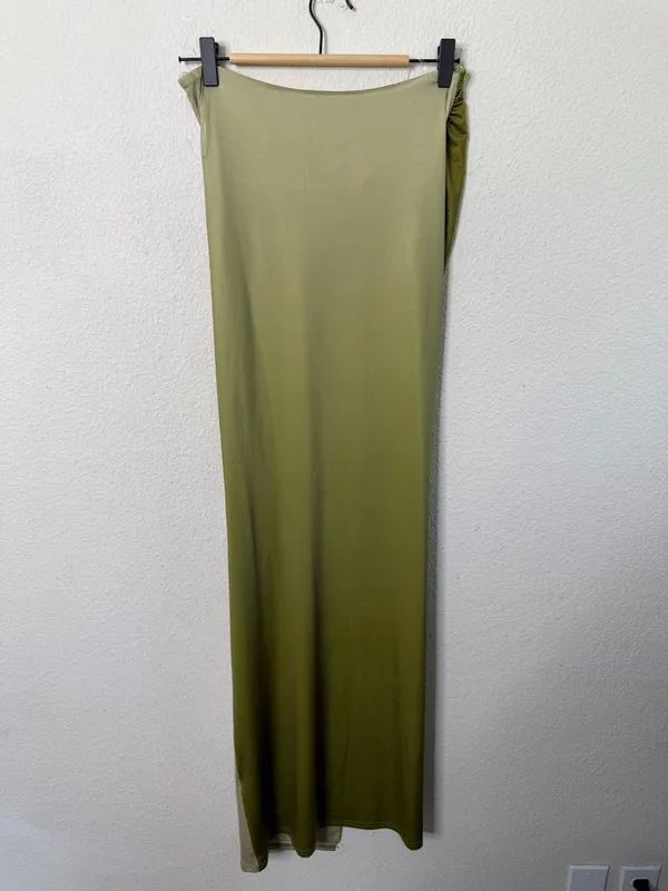 Meshki Bronwyn Slinky Maxi Skirt Gradient Ombre Green Womens Size XS‎ - Image 6