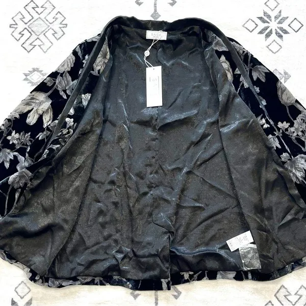 Sage The Label Headed Downtown Velvet Floral Blazer Size XS - Image 8