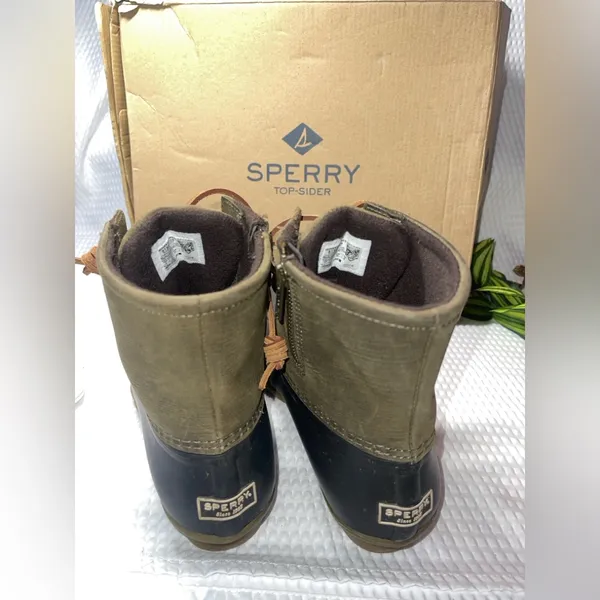 Sperry Saltwater Olive Brown Duck Boots Women’s 9M STS99729 Waterproof - Image 2