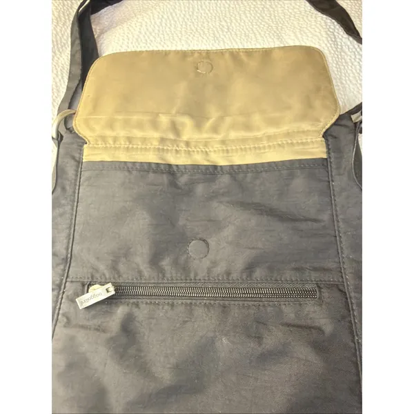 Baggallini Black Crossbody - Image 3