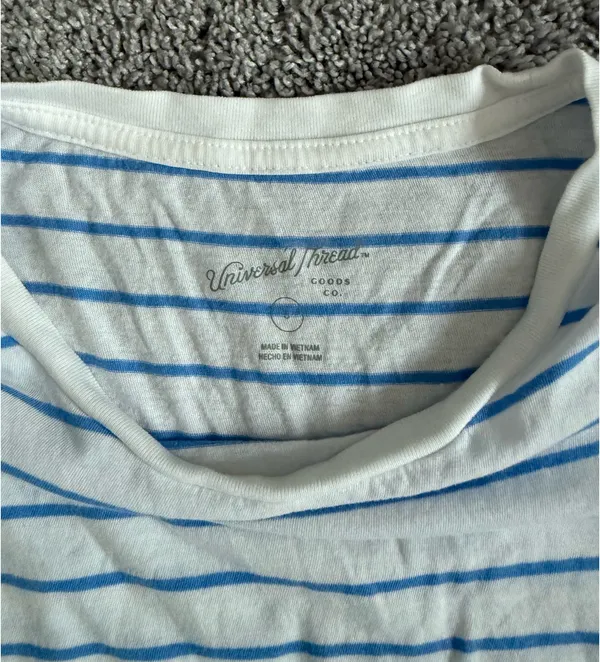 Universal Threads Blue striped top (target) - Image 2