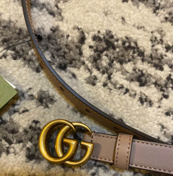 Gucci Leather Belt with Double G Buckle Size 90/36 - Image 3