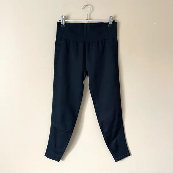 AERIE | Black Double Lined Leggings Sz M - Image 2