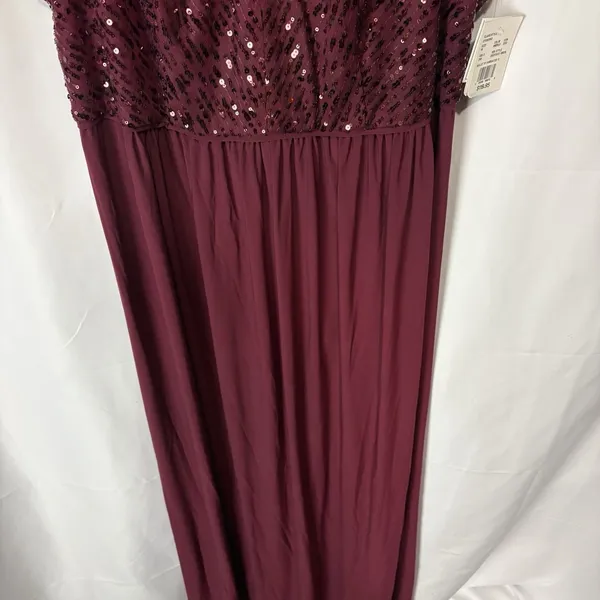 Davids Bridal DB Studio Spaghetti Strap Sequin Bodice Formal Dress Sz 18 Merlot - Image 4