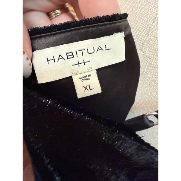 Habitual Black Metallic Shimmer V-Neck Camisole Top XL Adjustable HFA00853T - Image 3