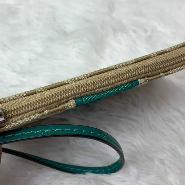COACH Green Khaki Signature Canvas Wristlet - Image 5