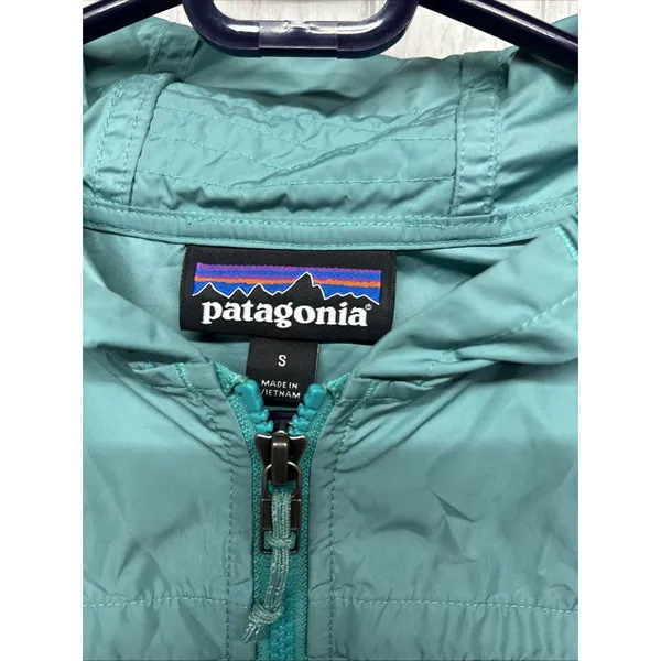 Womens Size S Patagonia Meriweather Lightweight Jacket EUC - Image 2